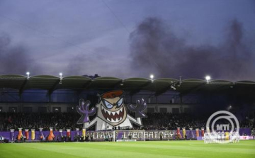 Labdarúgó NB I - Izgalmas döntetlen az Újpest-Ferencváros rangadón